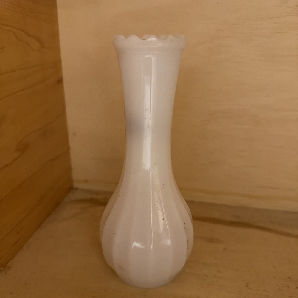 Vintage Milk Glass Bud Vase Ribbed 6.25 Inch Tall White Flowers Roses Round